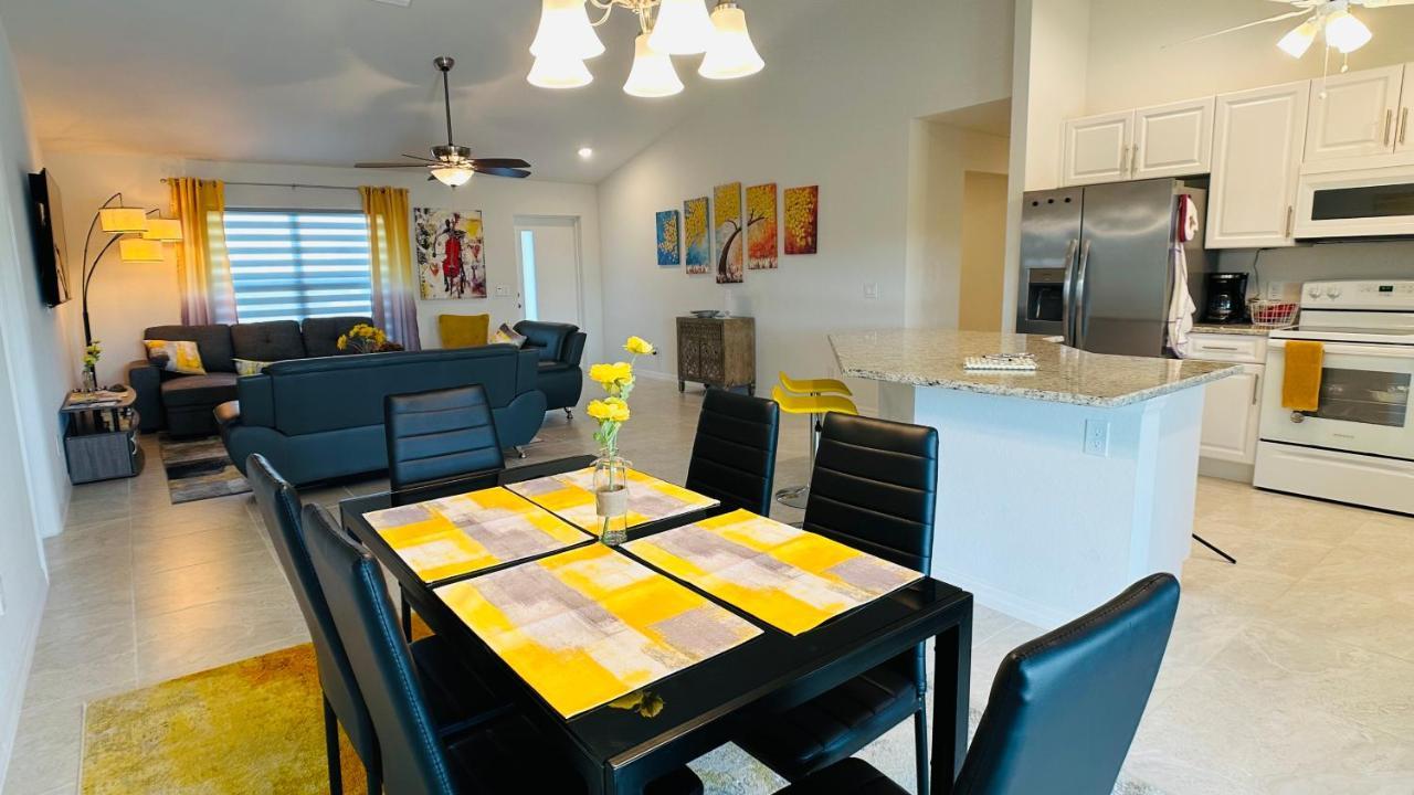 The Salt Life Get Away - Cape Coral, Floridaヴィラ エクステリア 写真